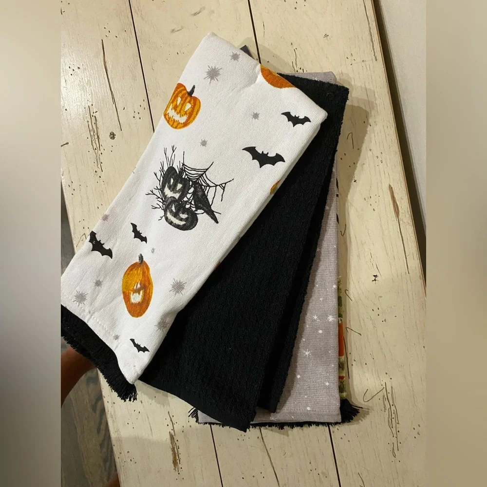 Tahari Home Halloween Glow in the Dark Kitchen Towels Trio - Brand New!